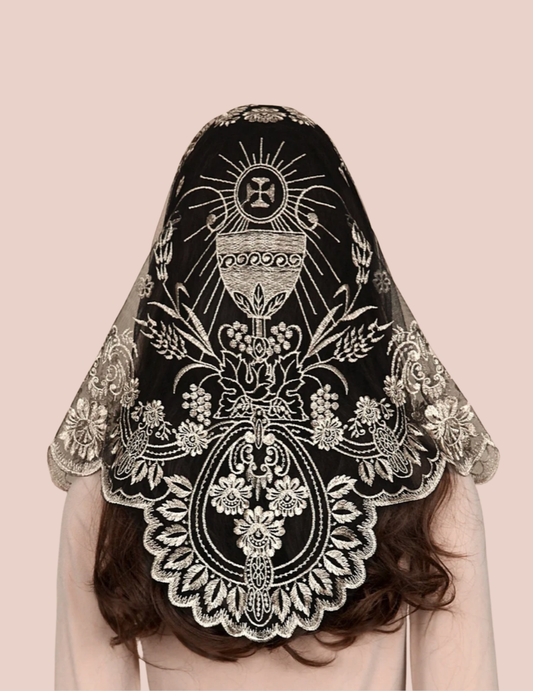 "Agnus Dei" Mantilla Veil